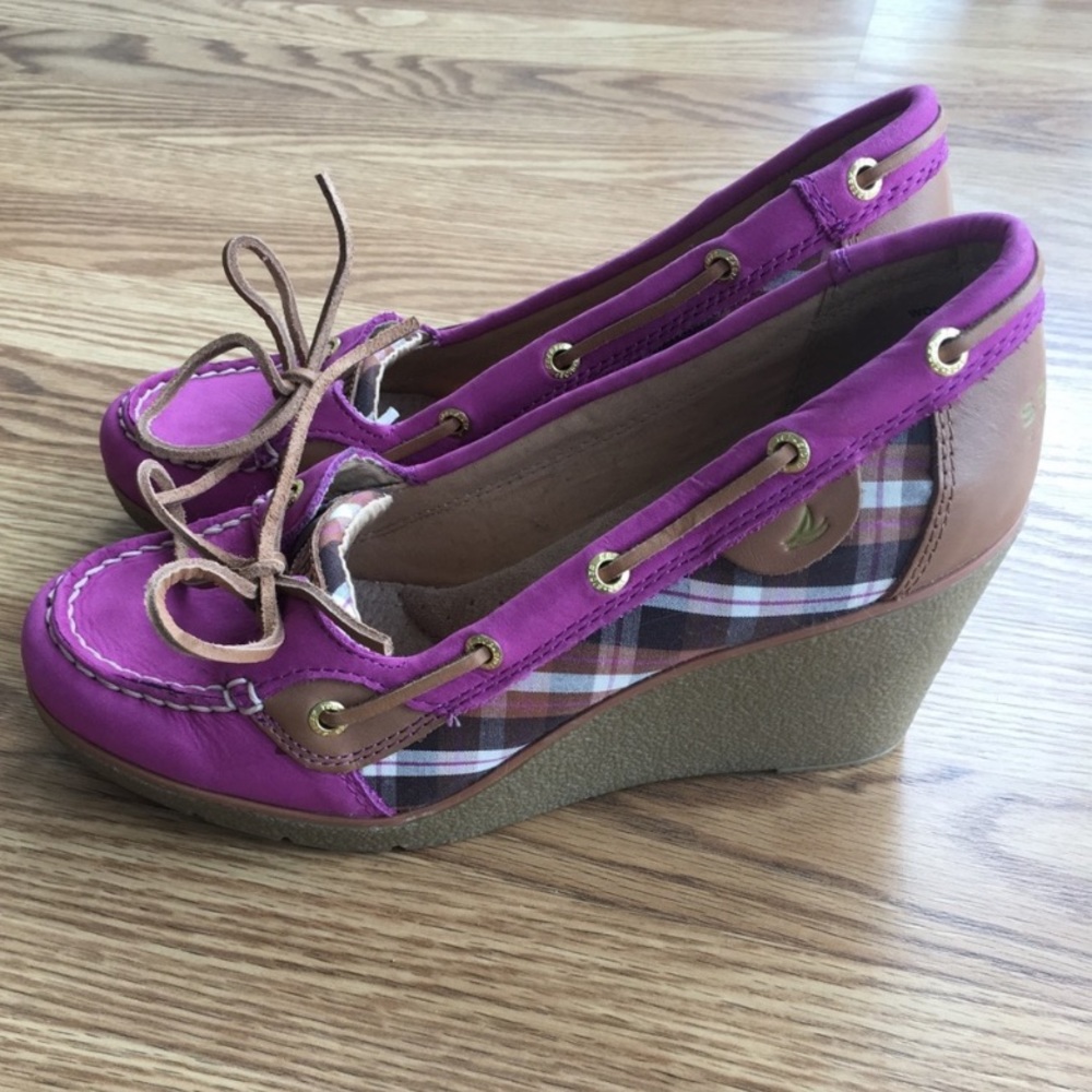 Sperry Wedges